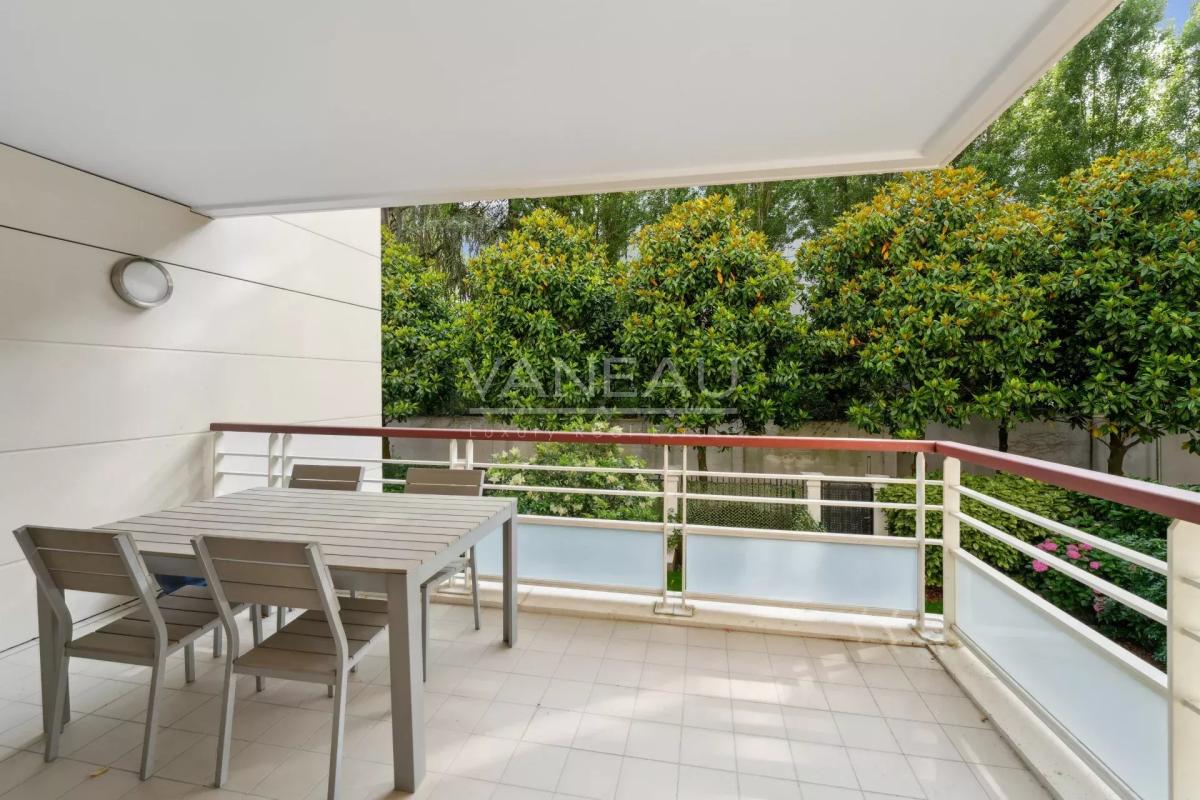 Neuilly sur Seine - Ile de la Jatte - 2 chambres - Terrasse