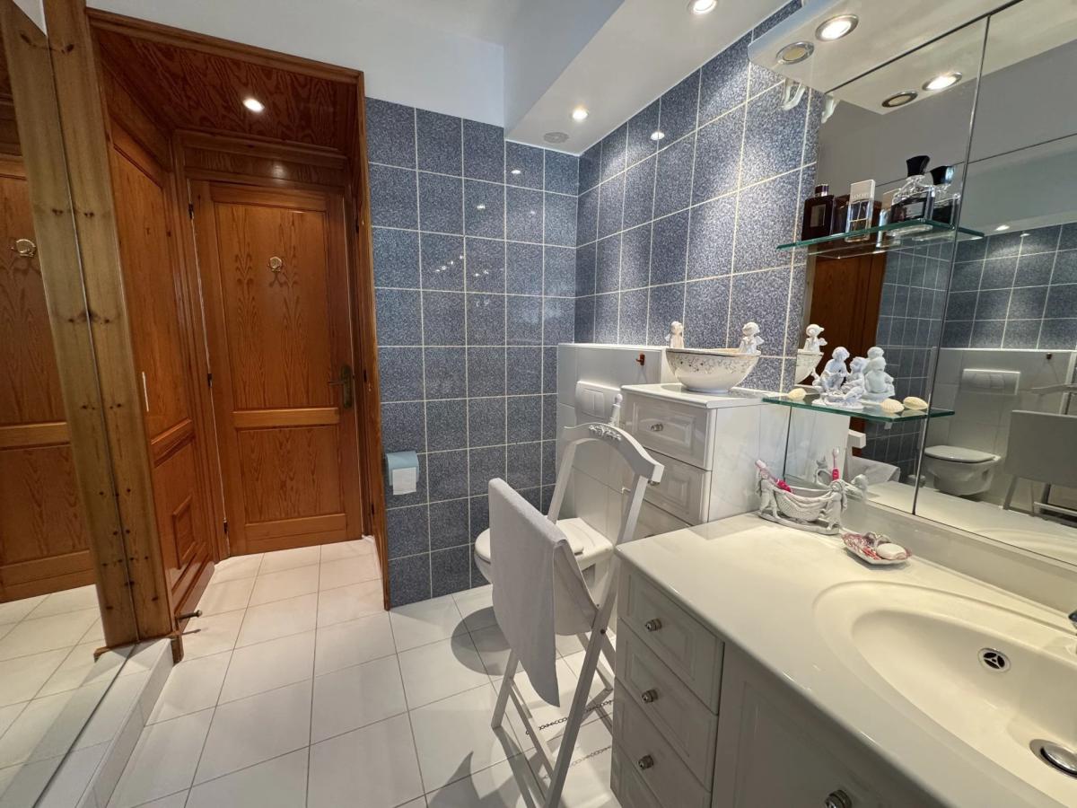 A VENDRE APPARTEMENT CANNES 5P