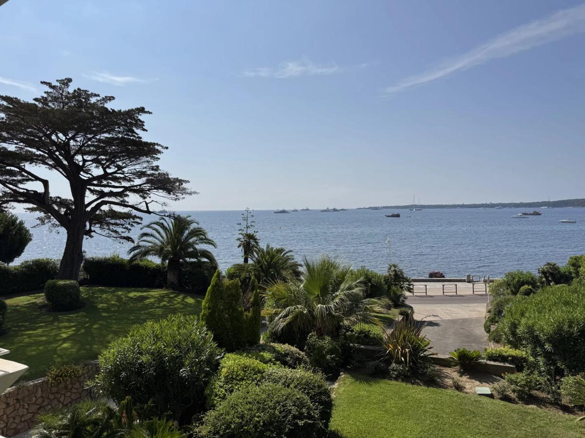 A VENDRE APPARTEMENT CANNES 5P