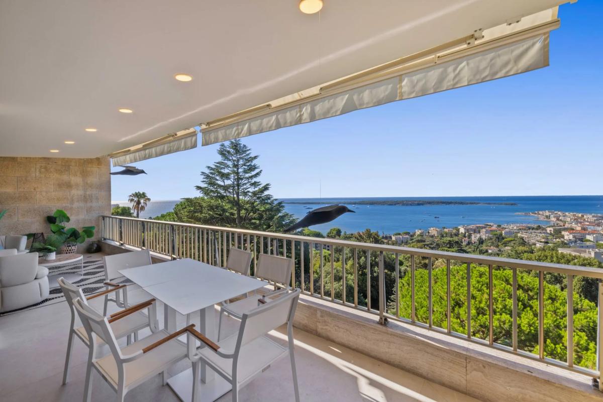 Cannes Californie, Magnifique 4p rénové avec vue mer panoramique