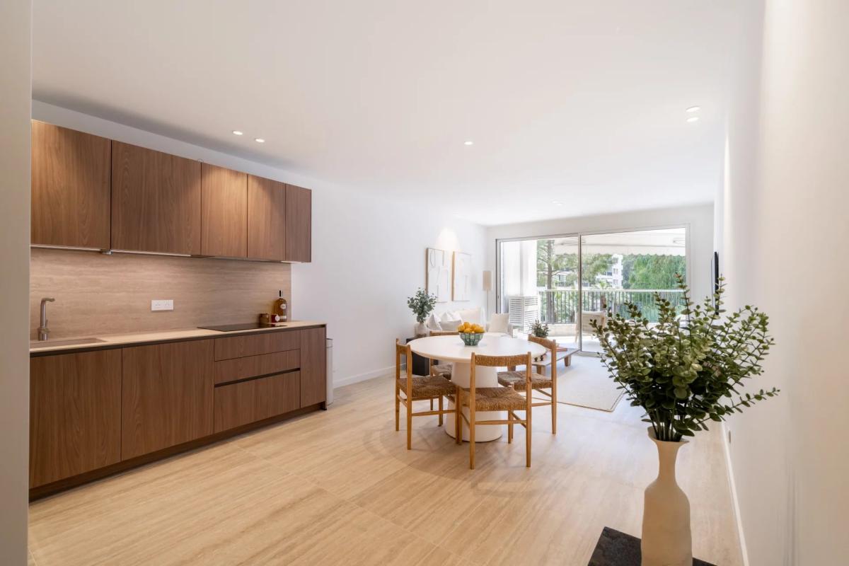 Cannes Californie - Appartement 3 pièces vue mer Rénové à vendre