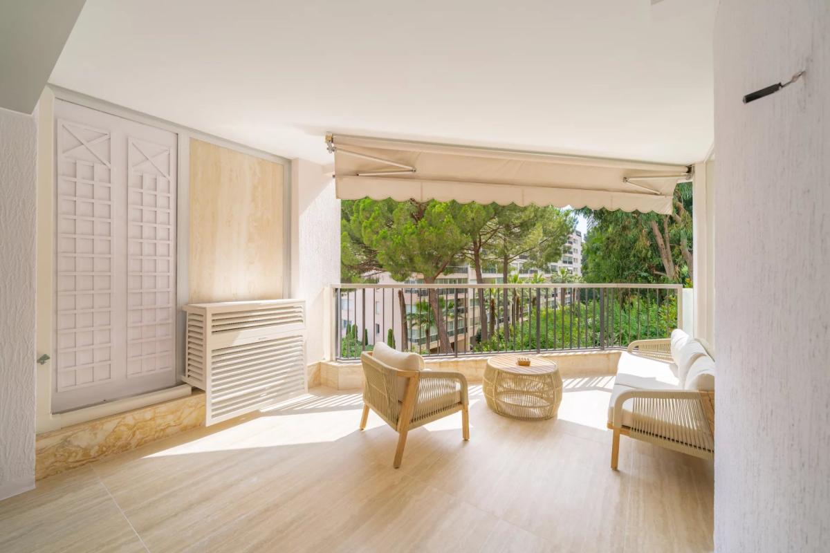 Cannes Californie - Appartement 3 pièces vue mer Rénové à vendre
