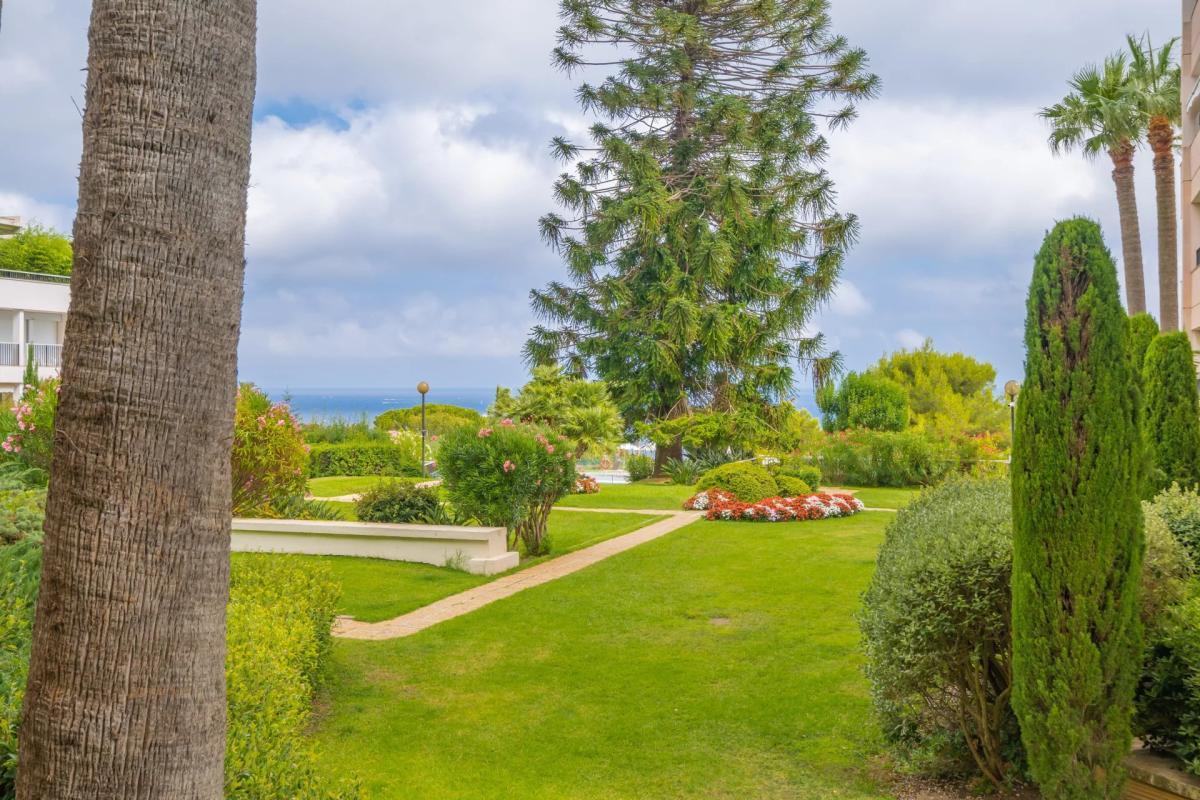 Cannes Californie - Appartement 3 pièces vue mer Rénové à vendre