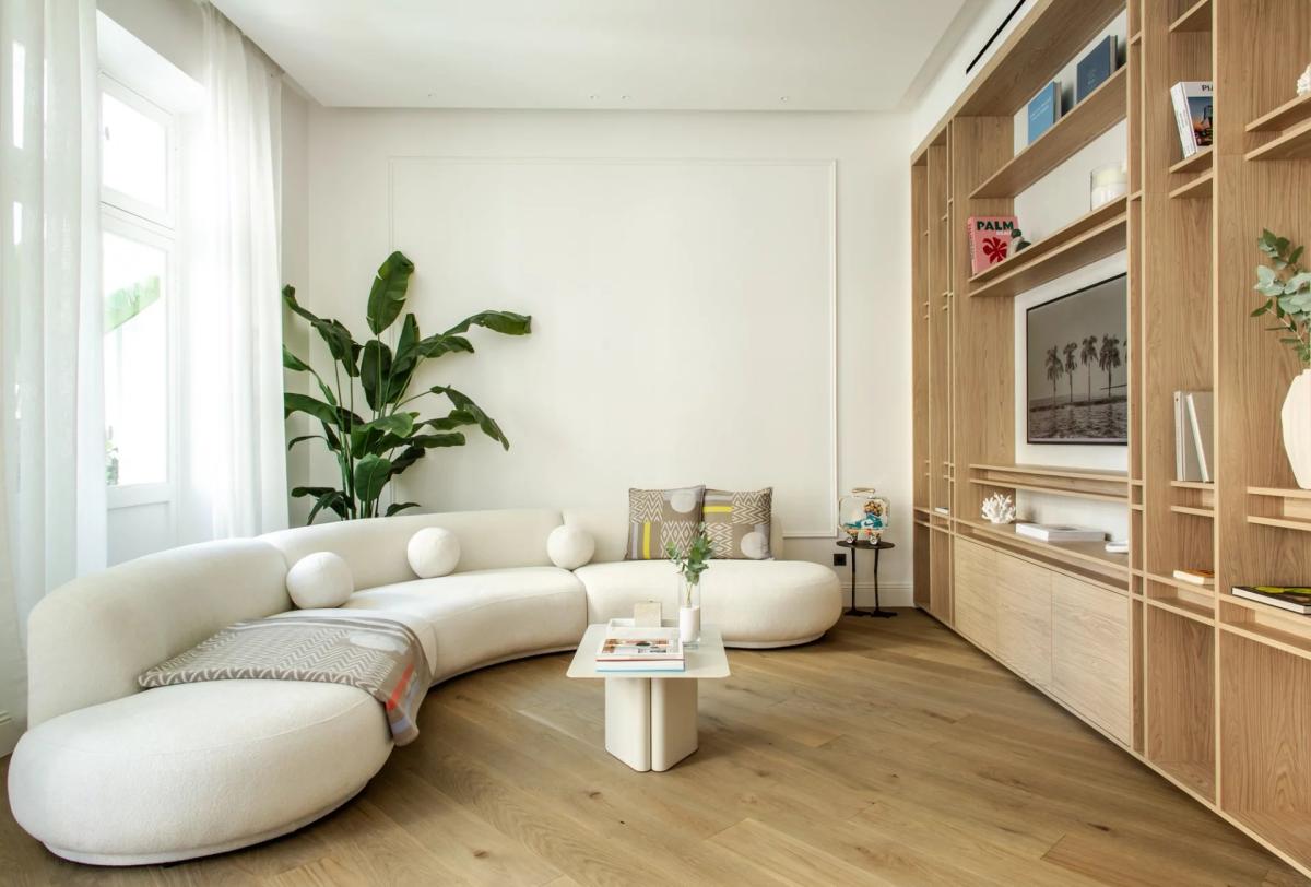 Cannes Banane - Appartement bourgeois 5 pièces rénové à vendre
