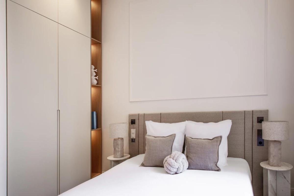 Cannes Banane - Appartement bourgeois 5 pièces rénové à vendre