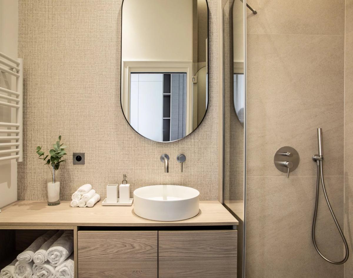 Cannes Banane - Appartement bourgeois 5 pièces rénové à vendre