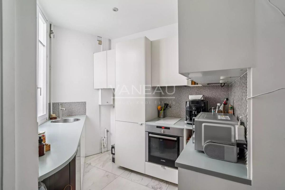 Paris XVIe - Village d'Auteuil - Mission Marchand - Appartement 