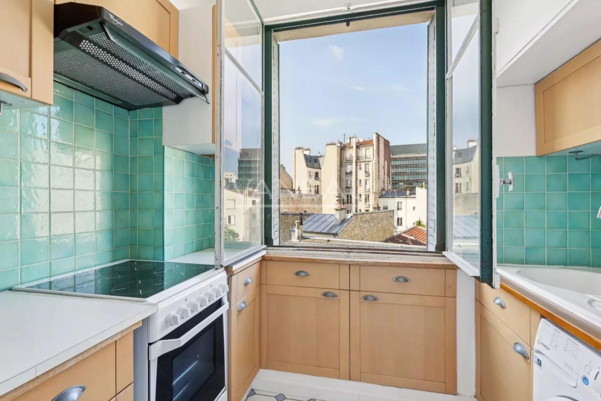 Neuilly-sur-Seine/Mairie - Appartement de 2 pièces de 44,92 m² C