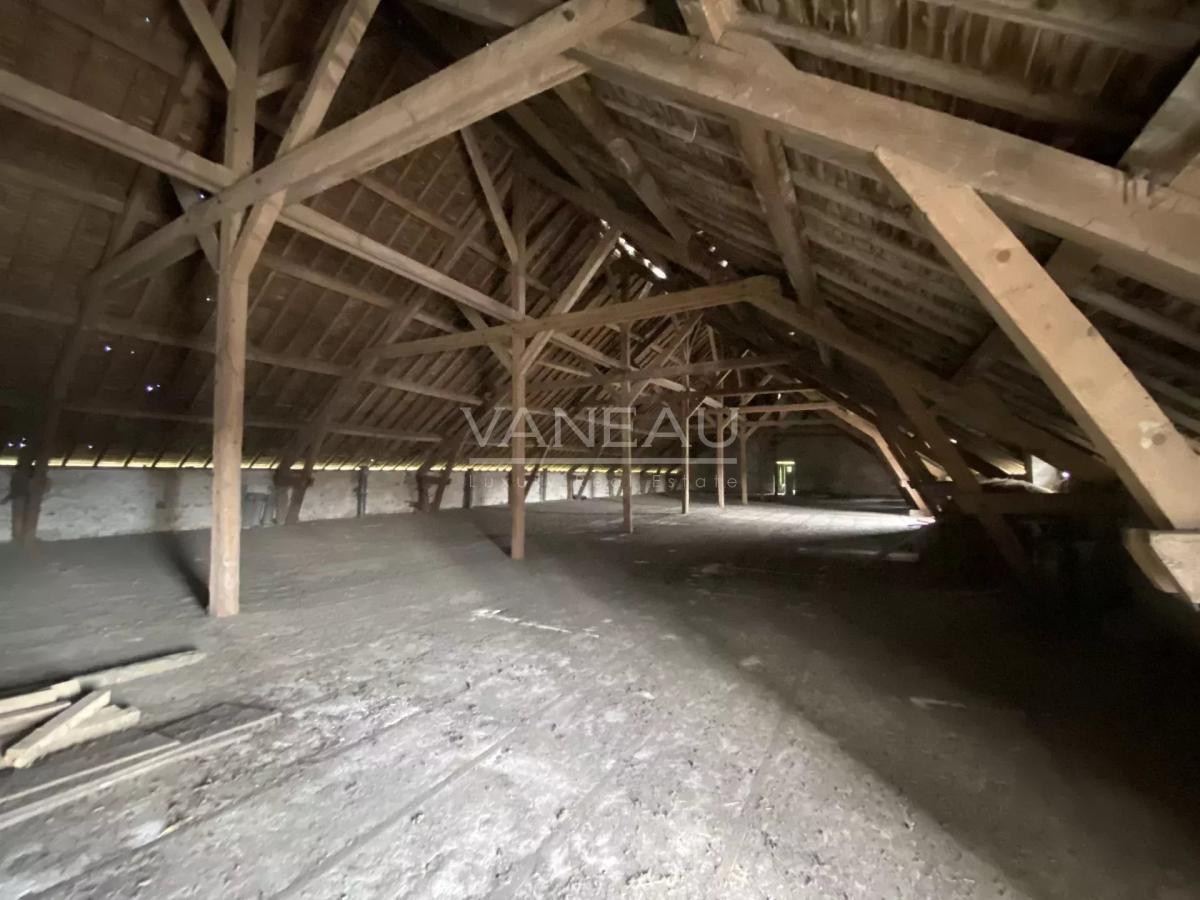Corps de ferme historique à vendre – La Chapelle-Gauthier (Seine