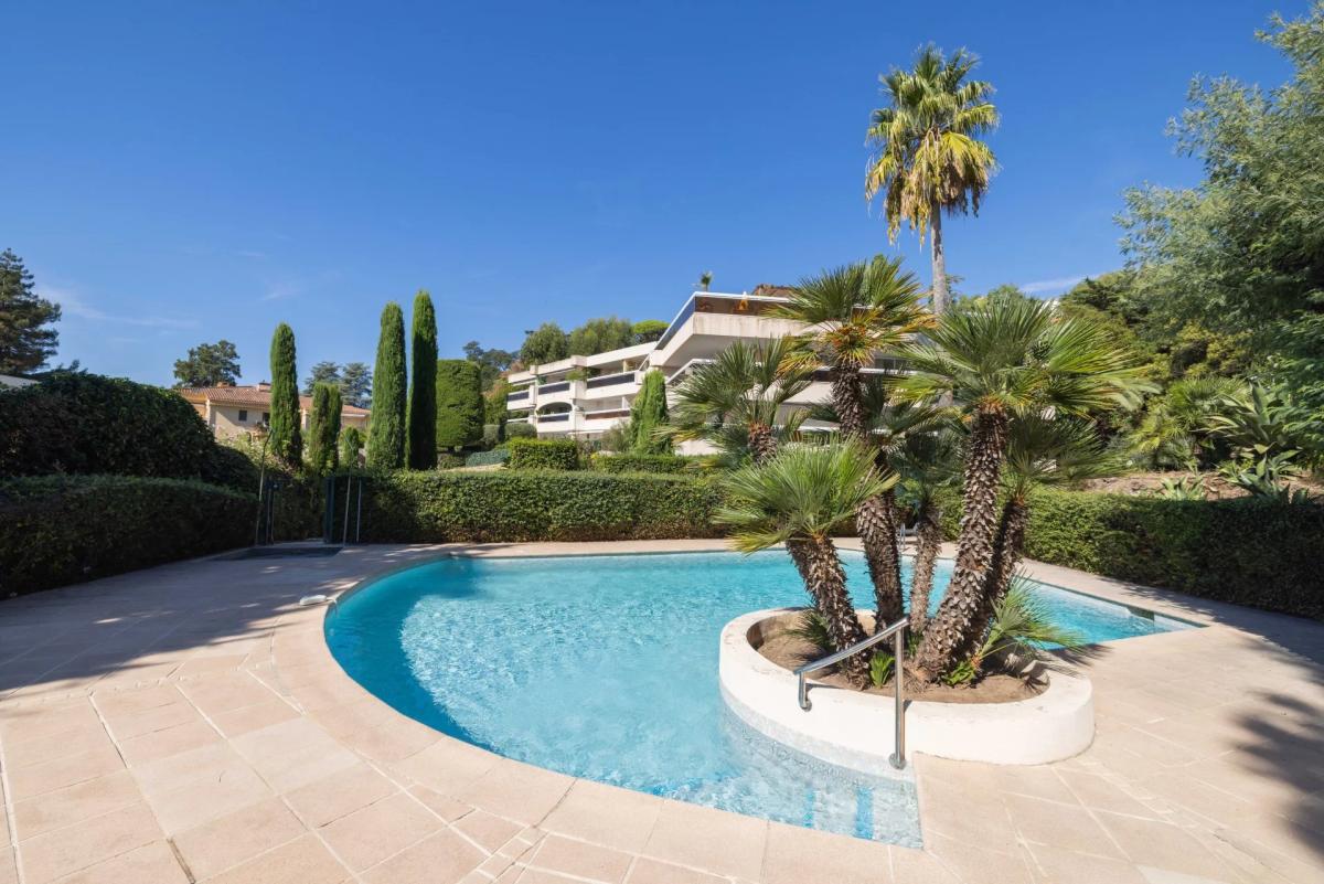 CANNES BASSE CALIFORNIE APPARTEMENT A VENDRE