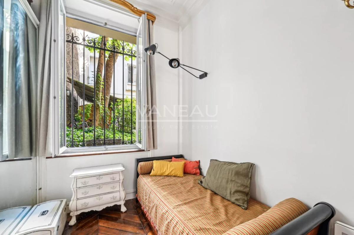 Exclusivité - Paris XVIe -  Muette / Cortambert - Idéal pied-à-t