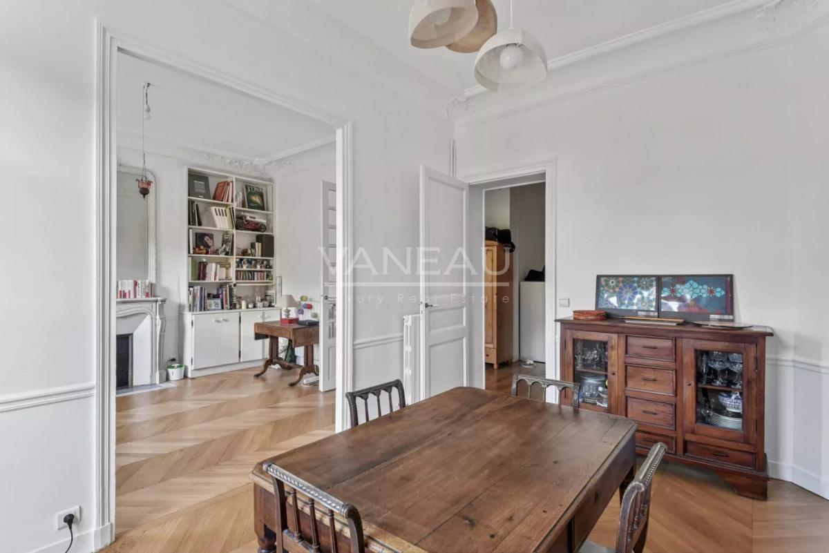 Paris VIIe - Rapp / Université - Appartement familial