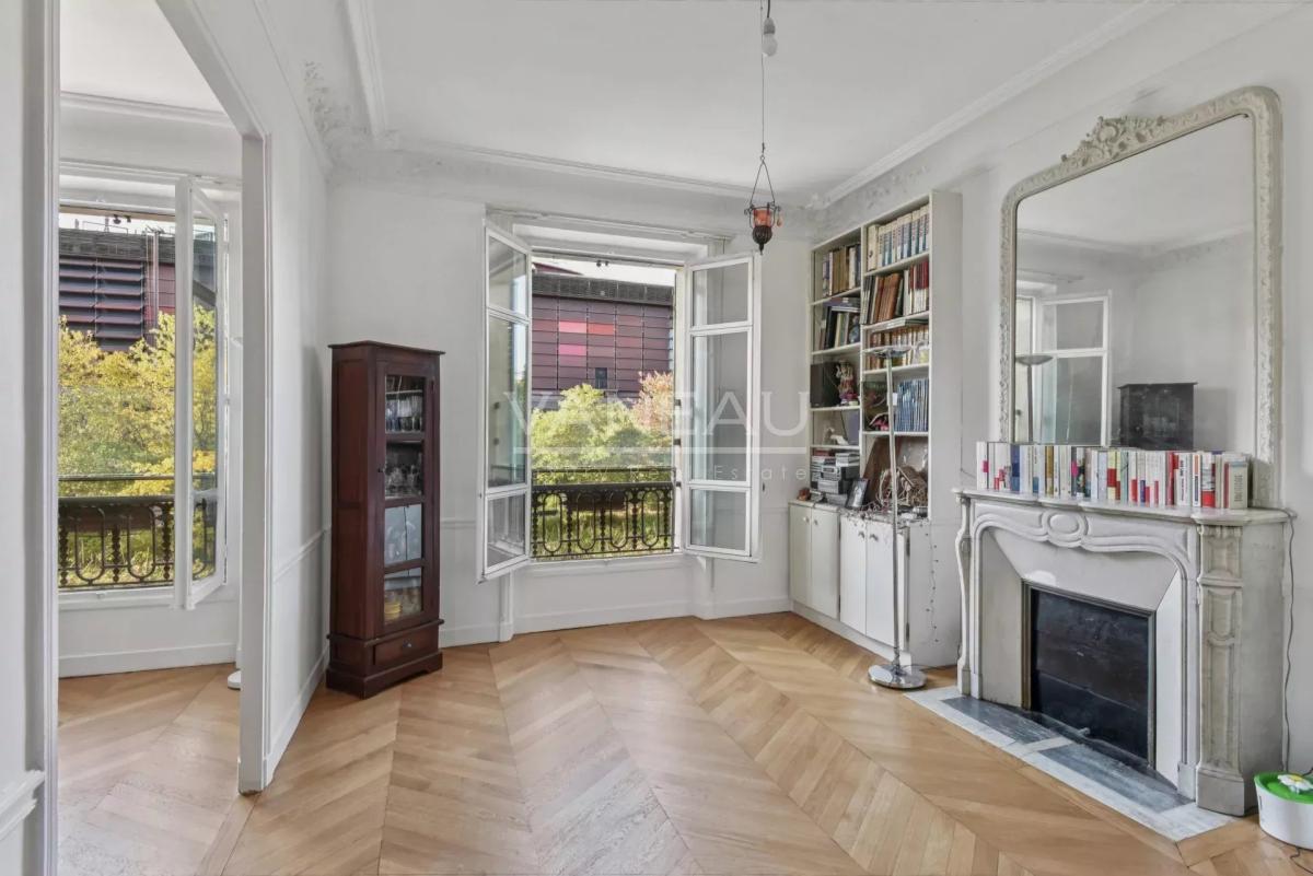 Paris VIIe - Rapp / Université - Appartement familial