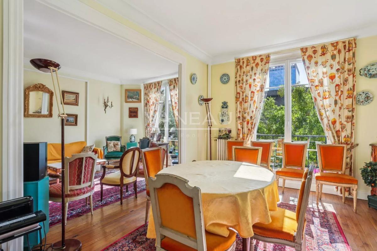 PARIS XVeme - Beau classique - Saint Lambert