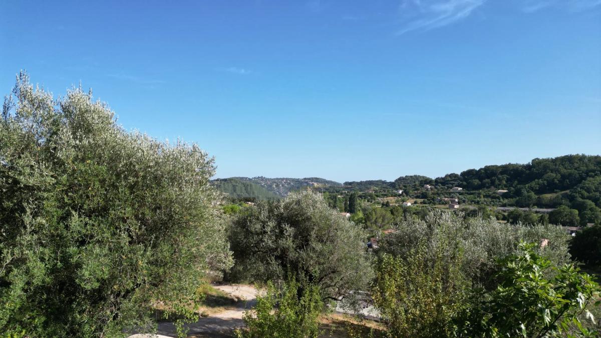 Châteauneuf - magnifique terrain constructible à vendre