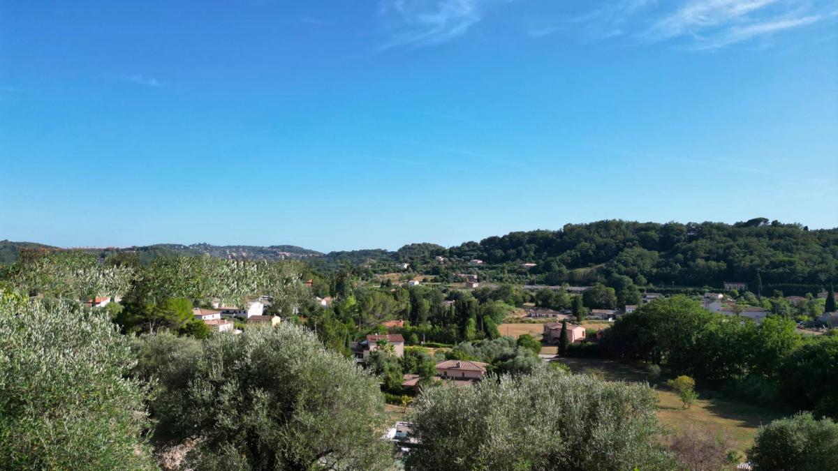 Châteauneuf - magnifique terrain constructible à vendre