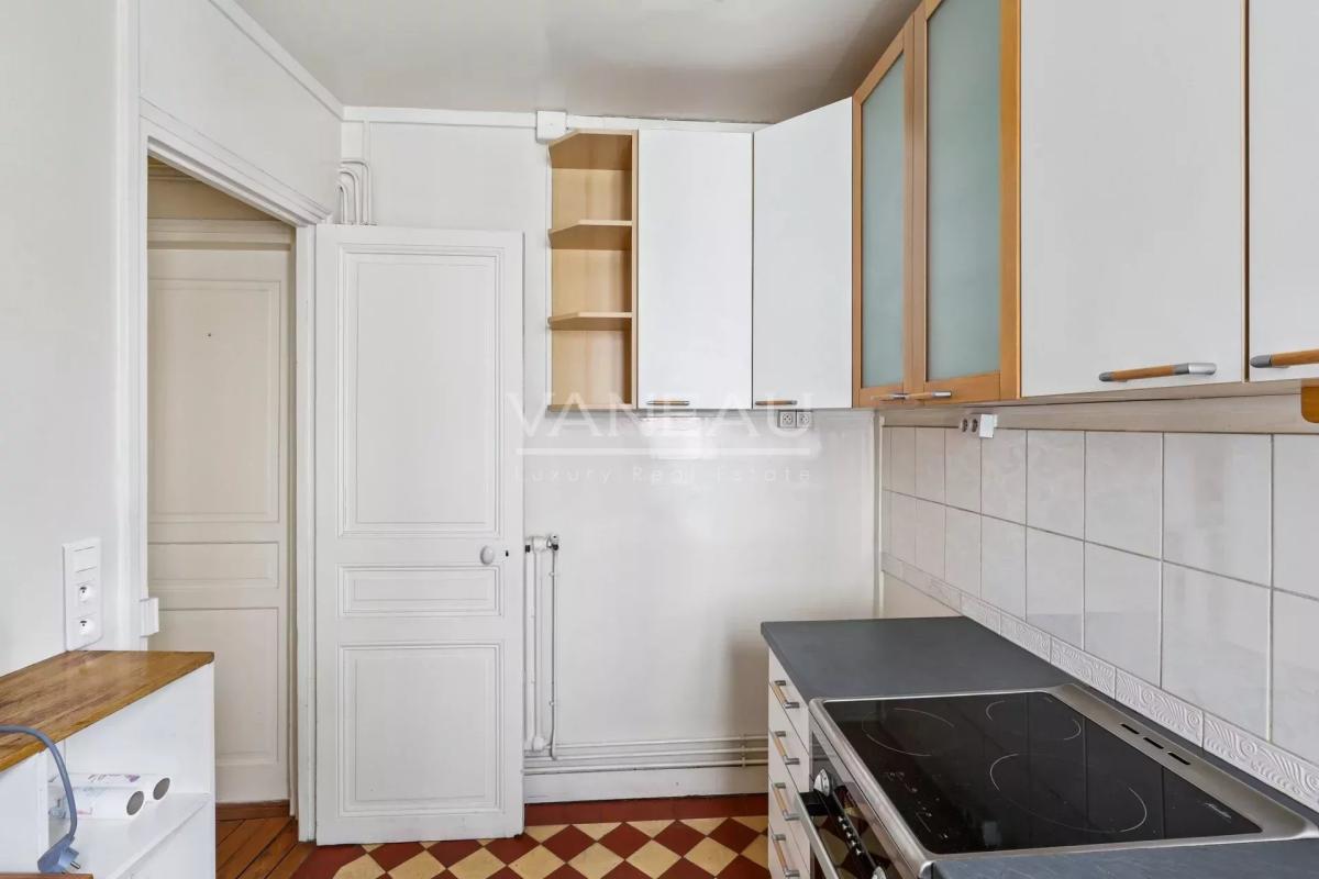 PARIS XVe - Falguière/Montparnasse - Appartement trois pièces av