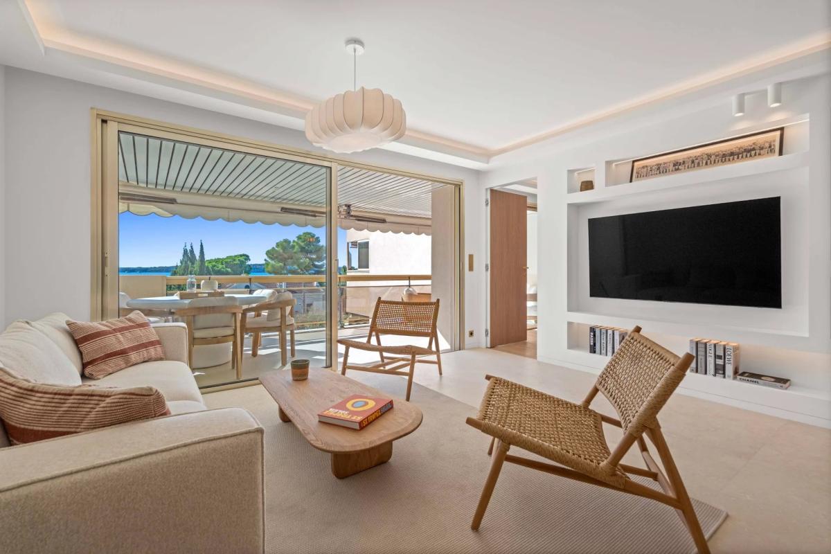 CANNES PALM BEACH APPARTEMENT A VENDRE