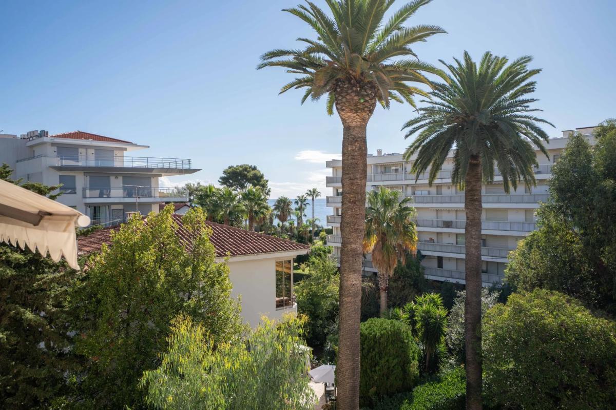 CANNES PALM BEACH APPARTEMENT A VENDRE