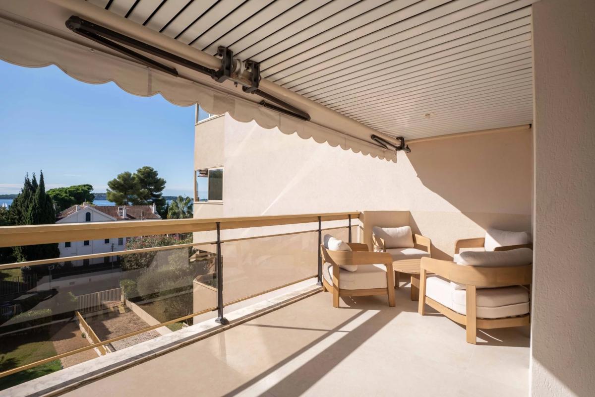 CANNES PALM BEACH APPARTEMENT A VENDRE