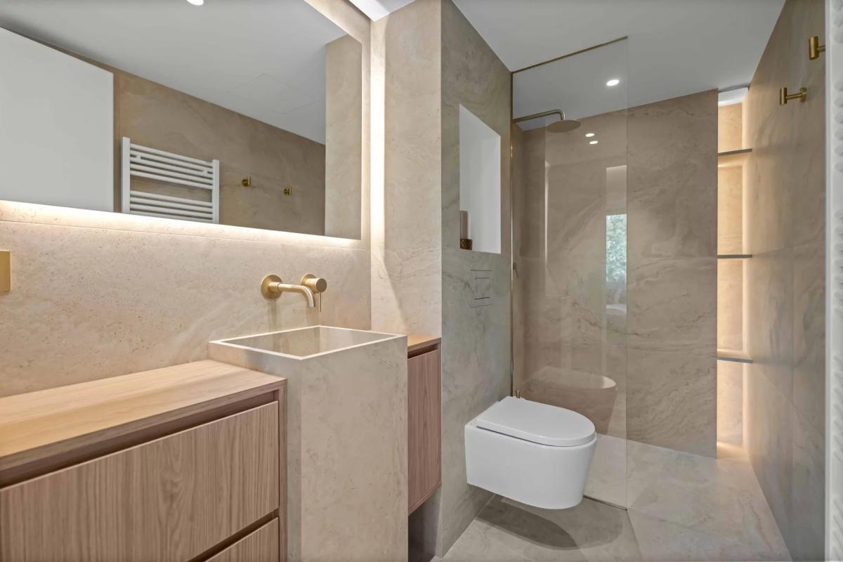 CANNES PALM BEACH APPARTEMENT A VENDRE
