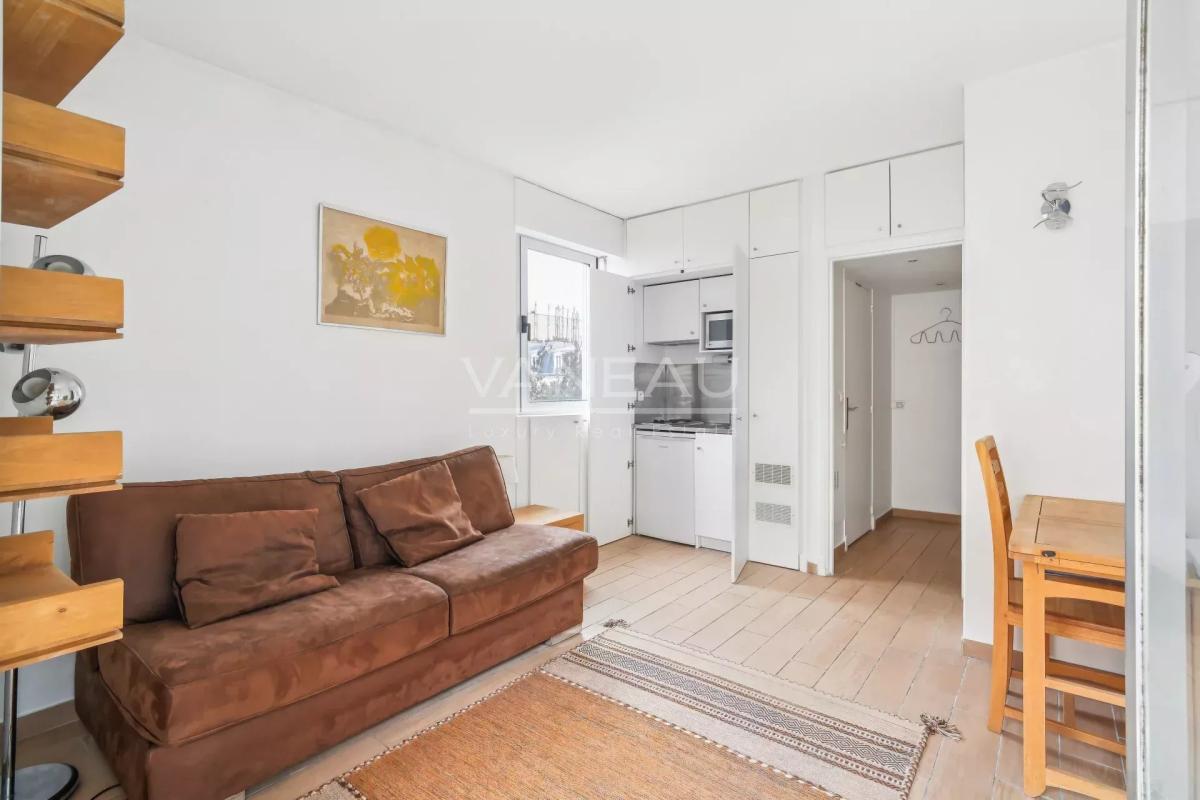 Paris XVIème - Ranelagh - Studio avec balcon