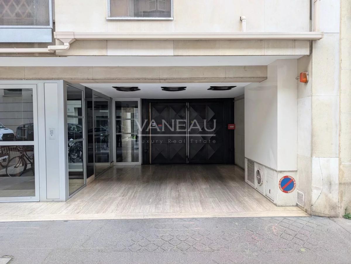 PARIS VII - BON MARCHE - 76 rue Vaneau