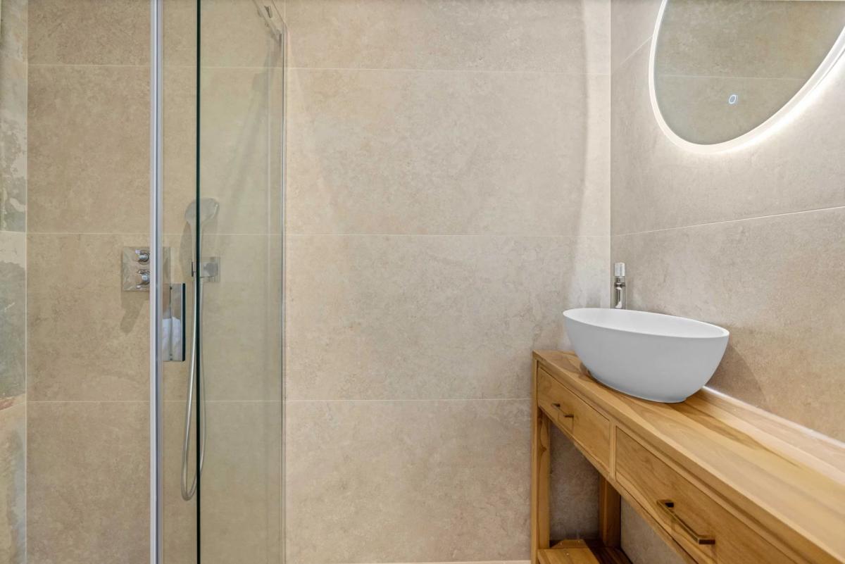 Cannes Petit Juas - Jolie villa entièrement rénovée à vendre