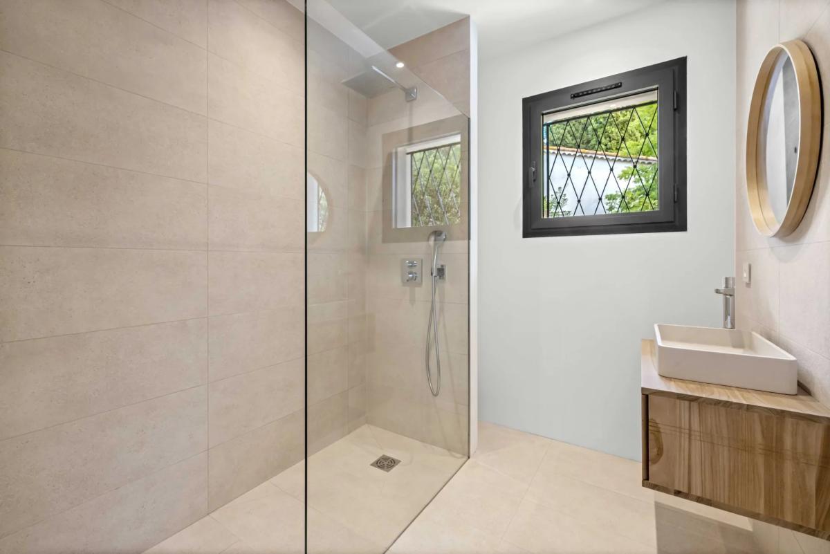 Cannes Petit Juas - Jolie villa entièrement rénovée à vendre