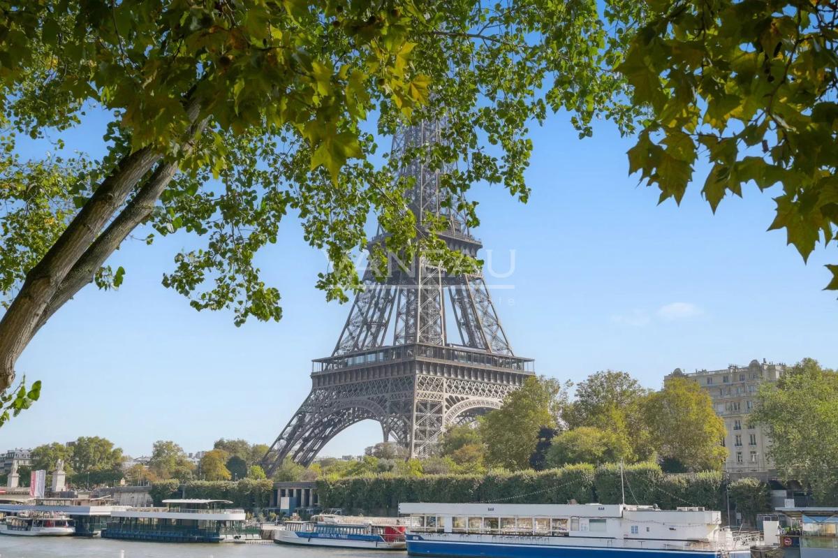XVIe – Vue Tour Eiffel & Seine – Trocadéro – Passy