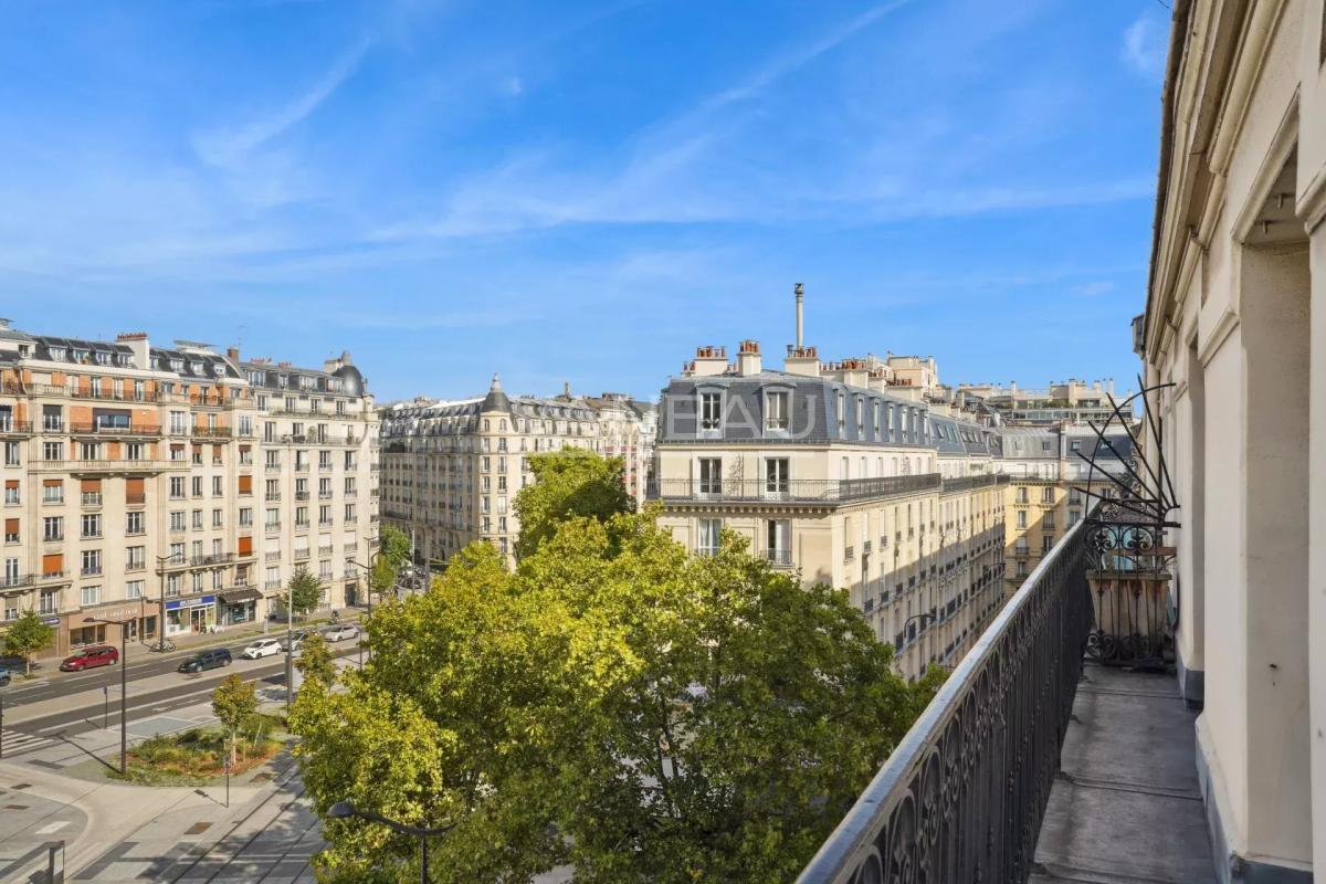 Appartement de charme lumineux avec balcon