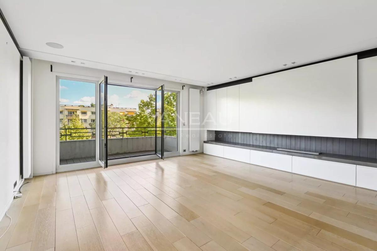 Neuilly/Saussaye - Appartement familial et lumineux en parfait é