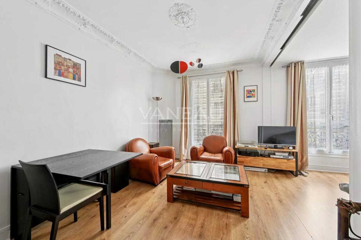 Paris XVe - Appartement 2 pièces - Belle copropriété -