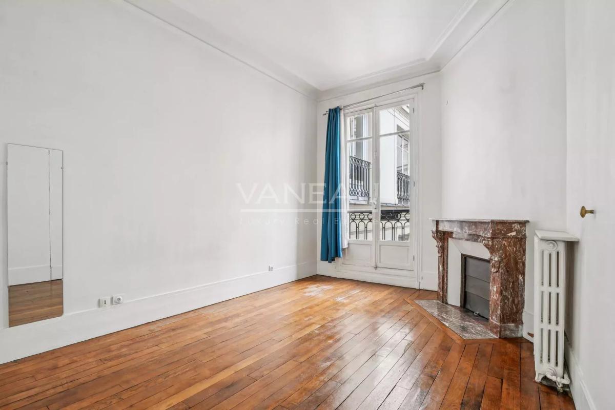 Paris XVIIe - Charmant 2 pièces - Pierre de taille, parquet, mou