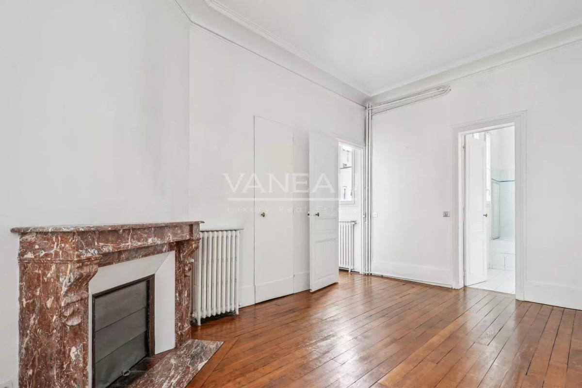 Paris XVIIe - Charmant 2 pièces - Pierre de taille, parquet, mou