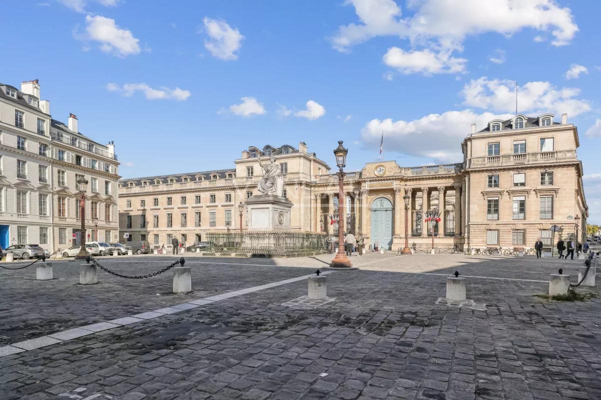 PARIS VII - Palais Bourbon