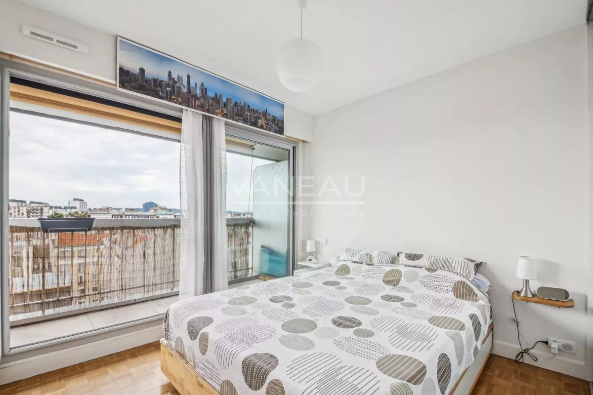 Paris XVe – Boucicaut / Charles Michels : Appartement dernier ét