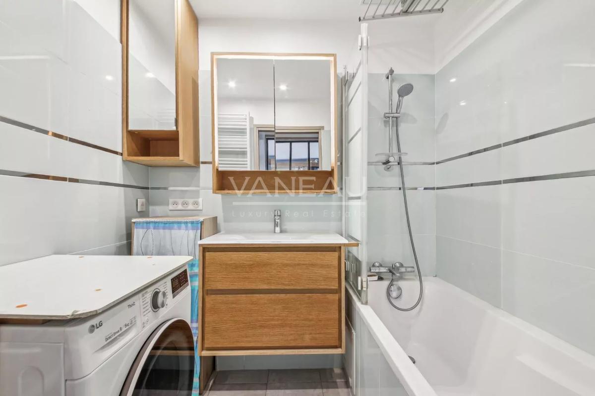 Paris XVe – Boucicaut / Charles Michels : Appartement dernier ét