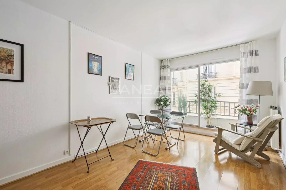 Paris XVe – Cambronne - Agréable appartement deux pièces