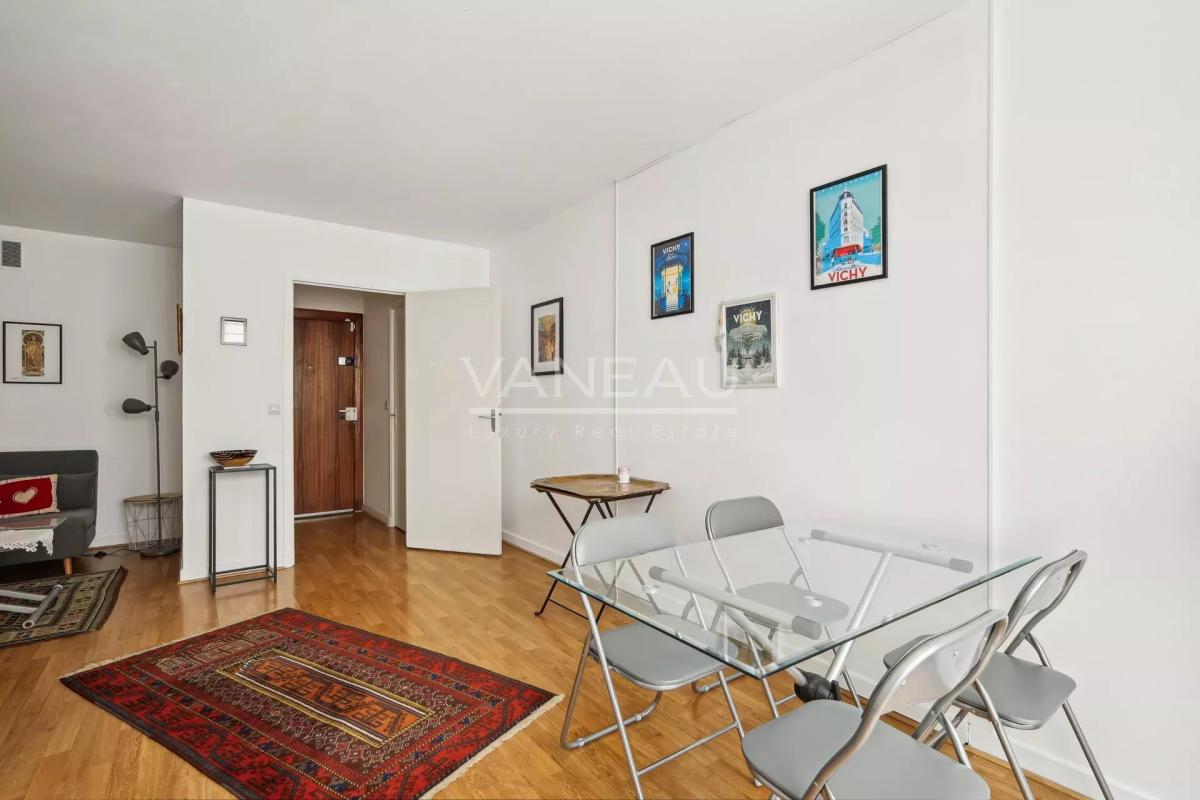 Paris XVe – Cambronne - Agréable appartement deux pièces