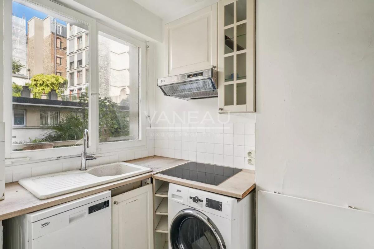 PARIS XVI  - Jasmin - 2 pièces - Balcon