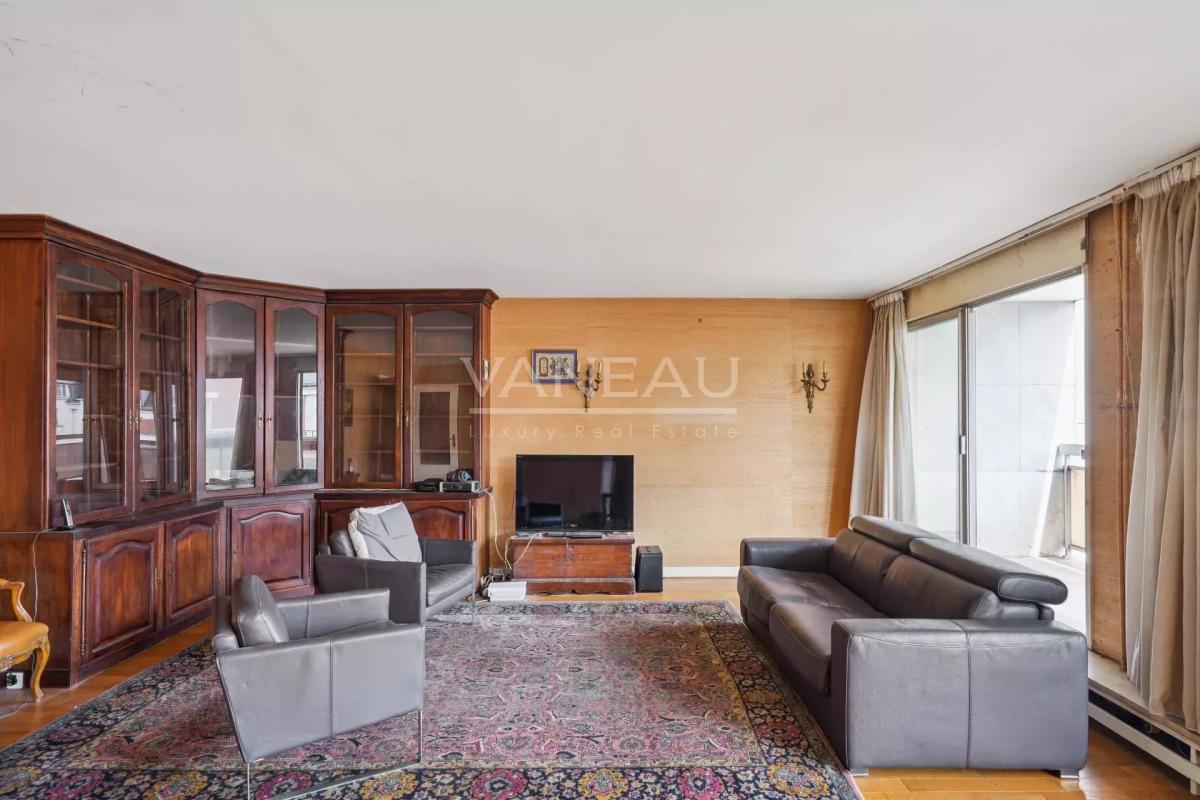 Paris XVIe - Mirabeau - Appartement familial et de réception ave