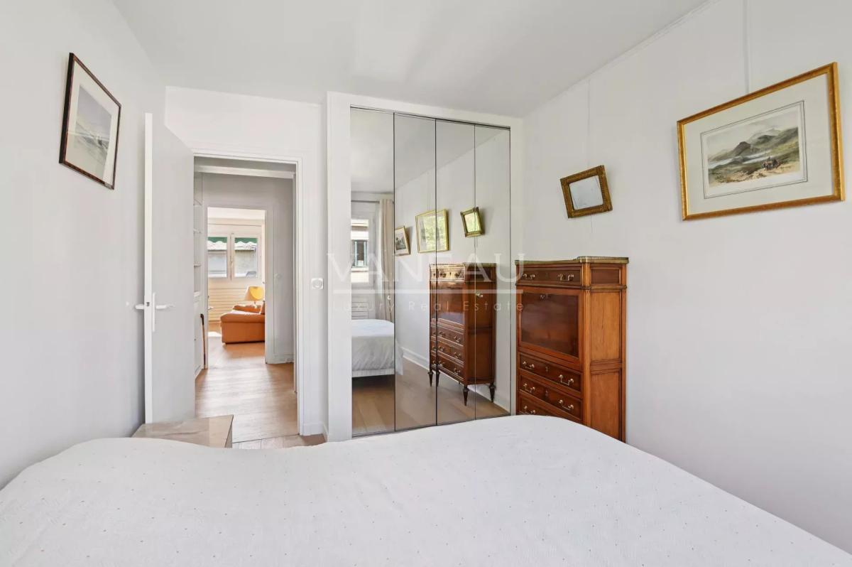 Bel Appartement à Vendre - Paris 16ème