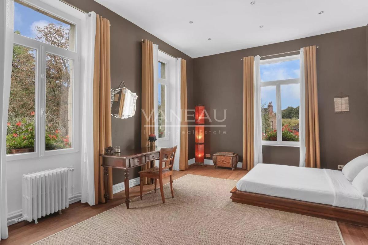 Château proche de Laon (02) - Charme, confort moderne et authent