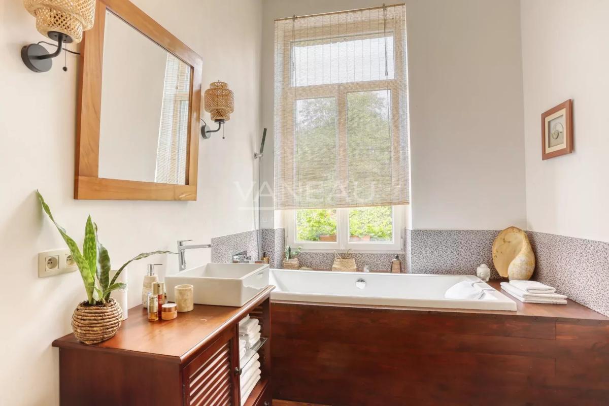 Château proche de Laon (02) - Charme, confort moderne et authent