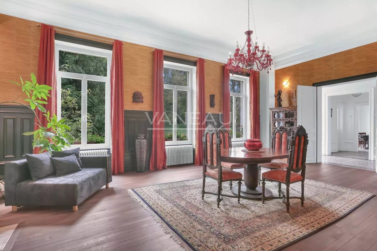 Château proche de Laon (02) - Charme, confort moderne et authent