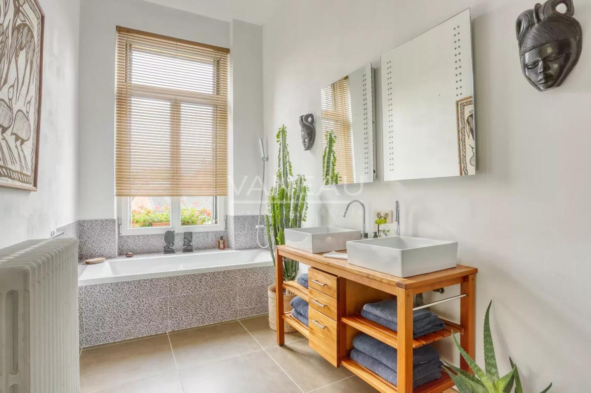 Château proche de Laon (02) - Charme, confort moderne et authent