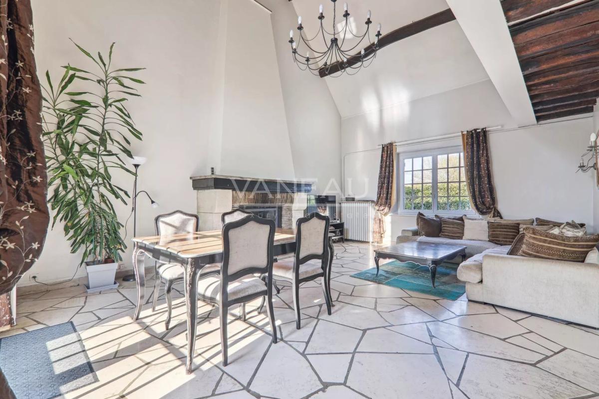 Maison familiale avec jardin