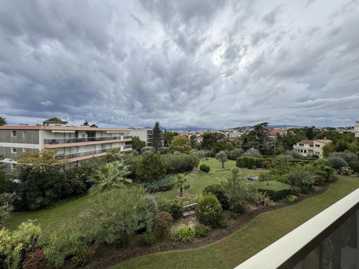 CANNES montrose Appartement 3 pièces