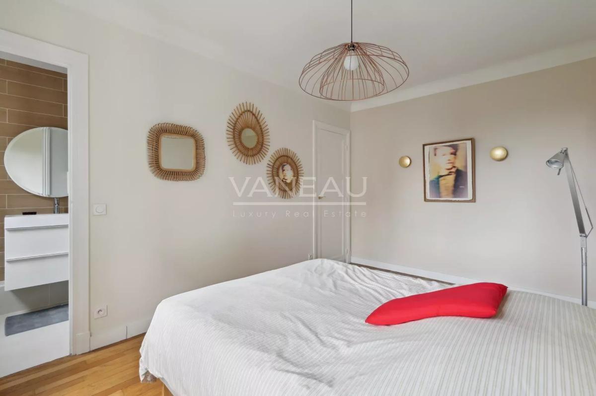 Neuilly - Boulevard de la Saussaye 